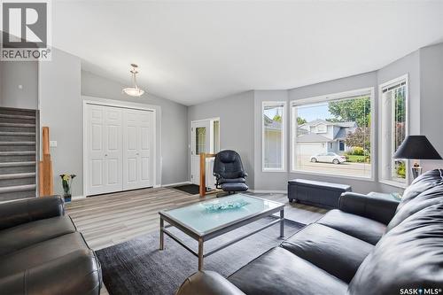 174 Hinitt Place, Saskatoon, SK 