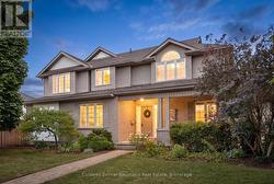 1 TEAL DRIVE  Guelph (Kortright Hills), ON N1C 1G3