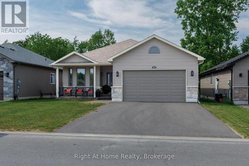 40 BIRCHMOUNT STREET  Quinte West (Murray Ward), ON K8V 0C6