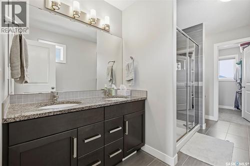1115 Werschner Crescent, Saskatoon, SK - Indoor Photo Showing Bathroom