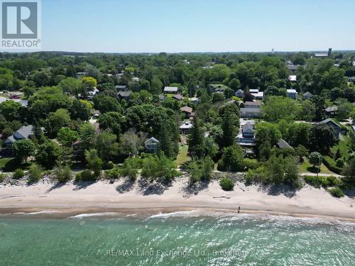 924 SAUGEEN STREET  Kincardine, ON N2Z 1A8