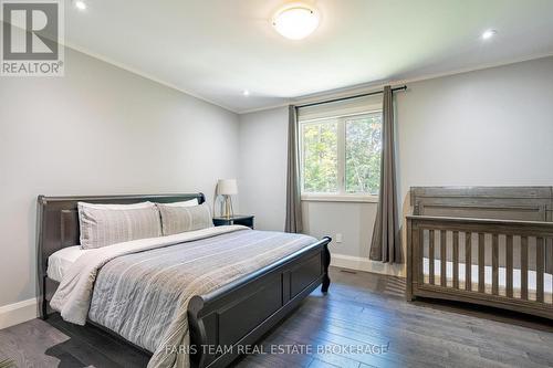 7 Duquette Court, Tiny, ON - Indoor Photo Showing Bedroom
