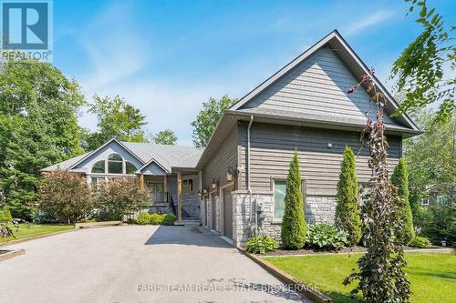 7 Duquette Court, Tiny, ON - Outdoor