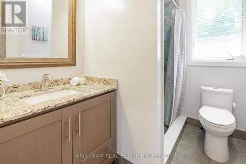 7 Duquette Court, Tiny, ON - Indoor Photo Showing Bathroom