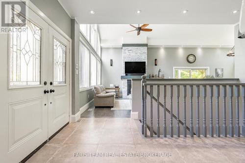 7 Duquette Court, Tiny, ON - Indoor Photo Showing Other Room