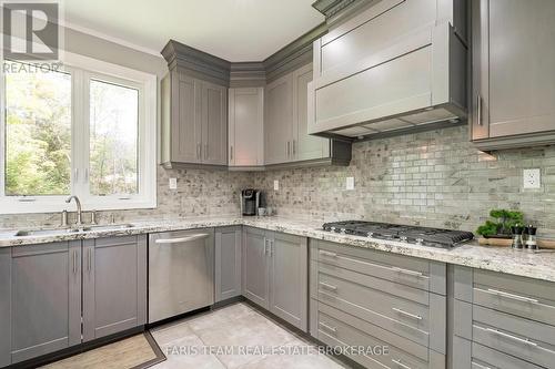 7 Duquette Court, Tiny, ON - Indoor Photo Showing Kitchen With Upgraded Kitchen