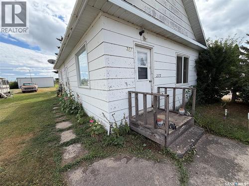 277 2Nd Avenue W, Melville, SK - Outdoor