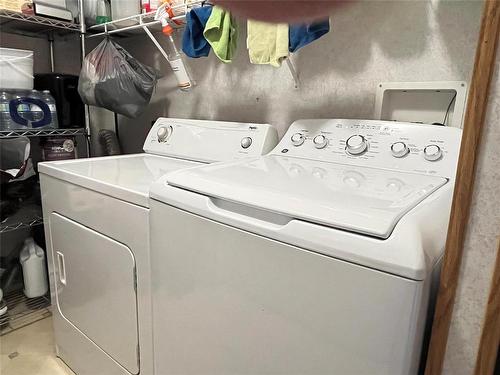 195 4Th Avenue, Rivers, MB - Indoor Photo Showing Laundry Room