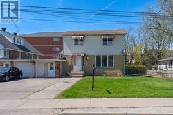82 MAPLE AVENUE  Halton Hills, ON L7G 1X7
