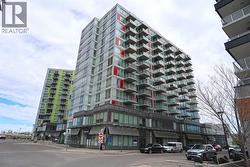 904, 10 Brentwood Common NW  Calgary, AB T2L 2L6