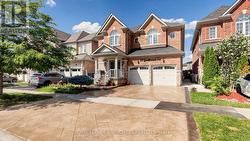35 GODLIMAN ROAD Brampton, ON L6X 5G3