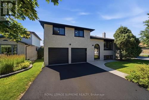 26 CROWN CRESCENT  Bradford West Gwillimbury, ON L3Z 2M6