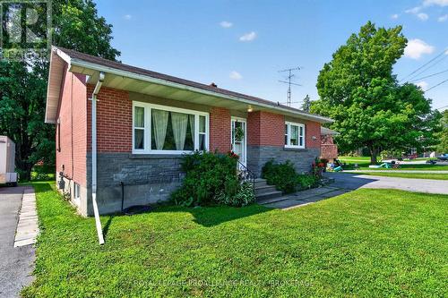 26 Mclean Boulevard, Perth, ON - Outdoor