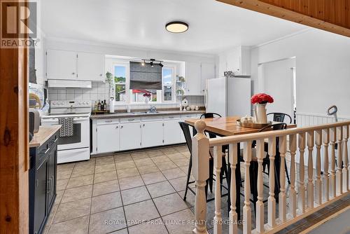 26 Mclean Boulevard, Perth, ON - Indoor Photo Showing Kitchen