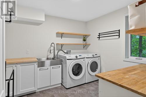 3063 Brewers Mills Road, Kingston (City North Of 401), ON - Indoor Photo Showing Laundry Room