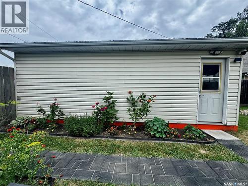 142 Peaker Avenue, Yorkton, SK - Outdoor