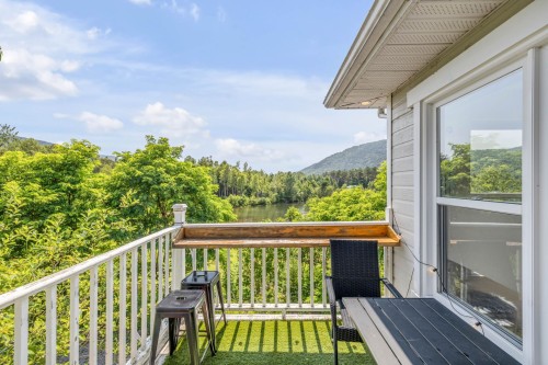 Terrasse - 765 Av. Ste-Brigitte, Sainte-Brigitte-De-Laval, QC - Outdoor With Exterior