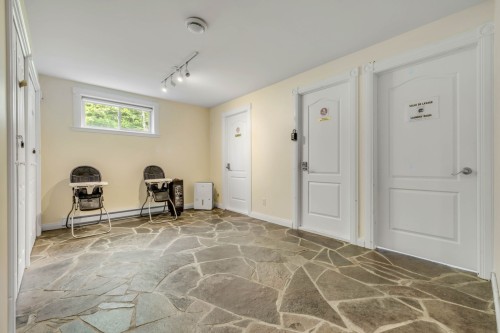 Corridor - 765 Av. Ste-Brigitte, Sainte-Brigitte-De-Laval, QC - Indoor Photo Showing Other Room
