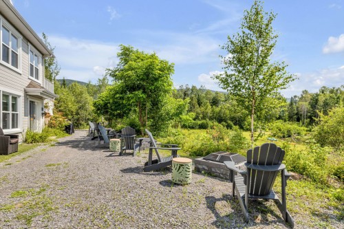 Terrasse - 765 Av. Ste-Brigitte, Sainte-Brigitte-De-Laval, QC - Outdoor