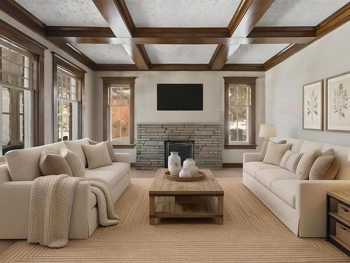 43 Summit Avenue, Thunder Bay, ON - Indoor Photo Showing Living Room With Fireplace