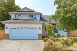 6177 Raphael Dr Nanaimo, BC V9V 1M2