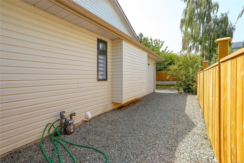 6177 Raphael Dr, Nanaimo, BC 