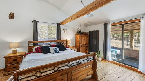 15-7080 Glenfir Road, Naramata, BC - Indoor Photo Showing Bedroom