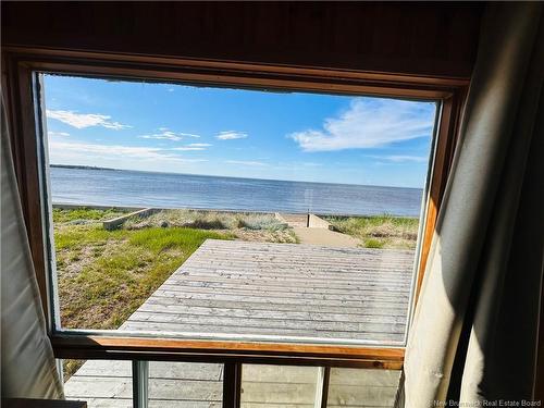 345 Bayshore Dr, Bathurst, NB 