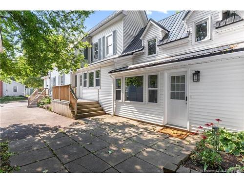 47 Peter St, Moncton, NB 