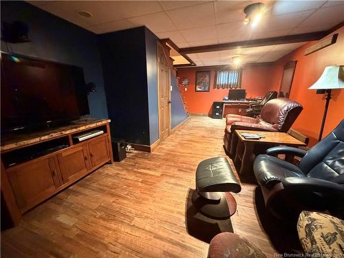 50 Rue Valcourt, Saint-Quentin, NB 