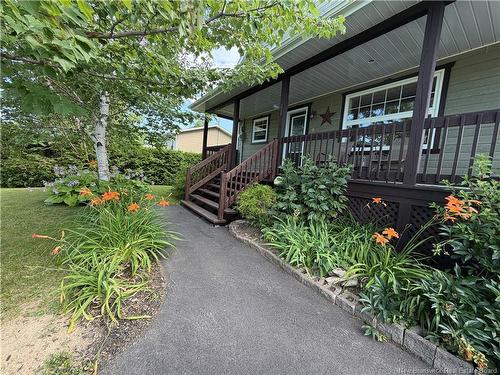 50 Rue Valcourt, Saint-Quentin, NB 