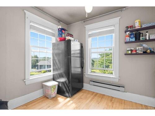 929-931 Amirault St, Dieppe, NB - Indoor Photo Showing Other Room