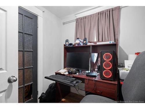 929-931 Amirault St, Dieppe, NB - Indoor Photo Showing Office