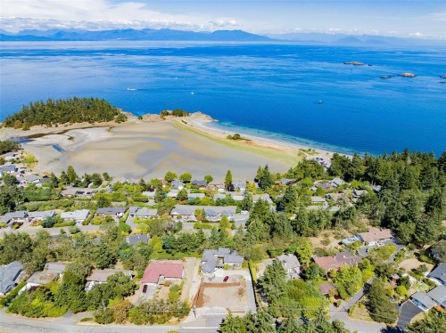 3592 Oakridge Dr, Nanaimo, BC 