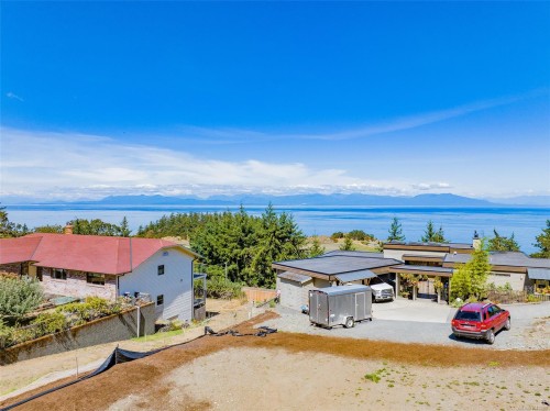3592 Oakridge Dr, Nanaimo, BC 