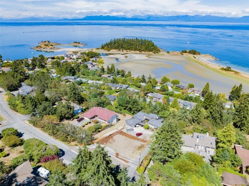3588 Oakridge Dr, Nanaimo, BC 