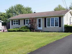 15 Montery Drive  Salmon River, NS B2N 5S4