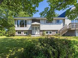 24 Jericho Road  Hubley, NS B3Z 1B9