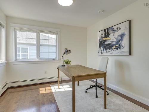 86 Stone Gate Drive, Halifax, NS - Indoor Photo Showing Other Room