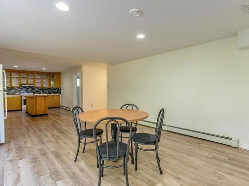 86 Stone Gate Drive, Halifax, NS - Indoor Photo Showing Dining Room