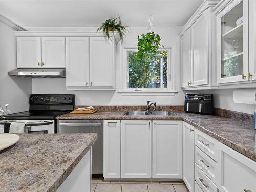 27 Armbro Lane, Cole Harbour, NS 