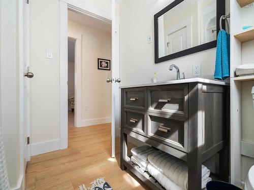 129 Jeffery Lambert, Hilden, NS - Indoor