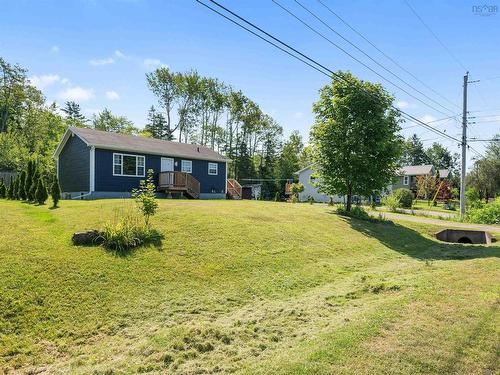 129 Jeffery Lambert, Hilden, NS - Outdoor