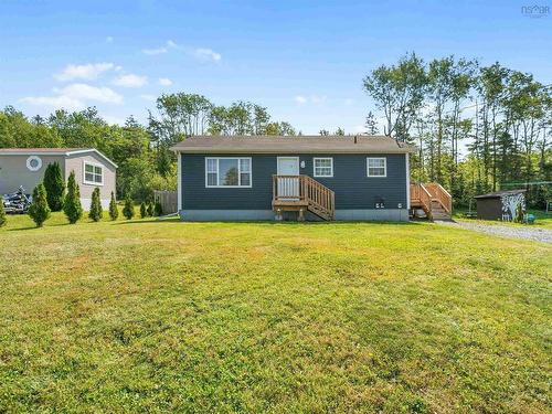 129 Jeffery Lambert, Hilden, NS - Outdoor