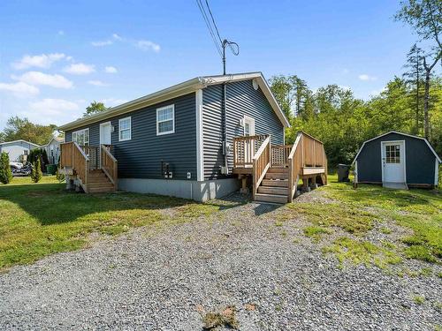 129 Jeffery Lambert, Hilden, NS - Outdoor