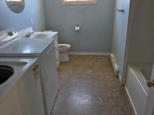 237 Fraser Rd, Harmony, NS - Indoor Photo Showing Other Room