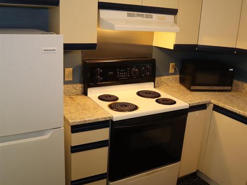 75 Bruce Drive, Lower Sackville, NS - Indoor Photo Showing Kitchen