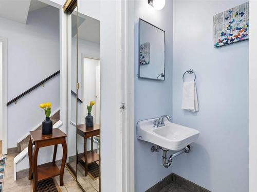 1 Forestside Crescent, Halifax, NS - Indoor Photo Showing Bathroom