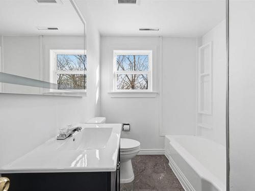 56 Whitman Court, Truro, NS - Indoor Photo Showing Bathroom
