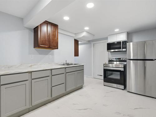 56 Whitman Court, Truro, NS - Indoor Photo Showing Kitchen